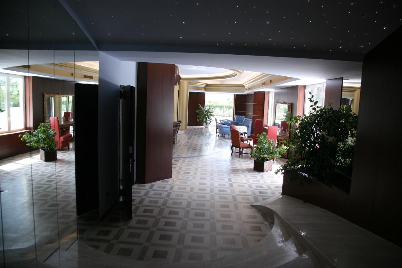 Hotel Royal Vasto Exteriör bild